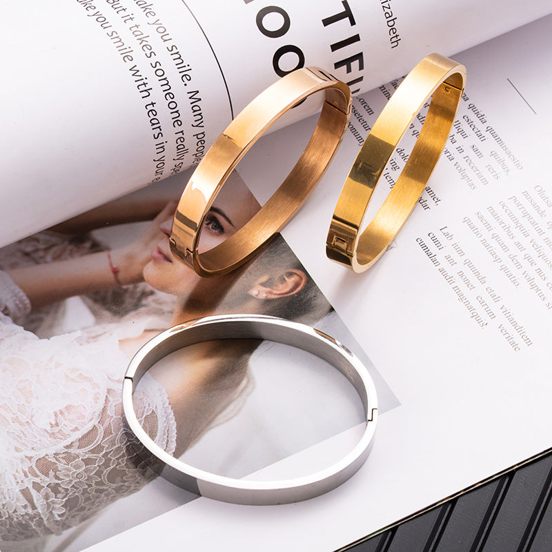 Wholesale Glossy Oval Titanium Steel Opening 8mm Bracelet